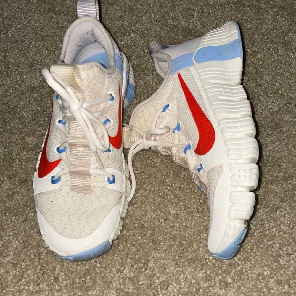 Nike Metcon 4 sneakers